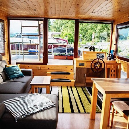 Houseboat Bonanza Prague Hotell Eksteriør bilde